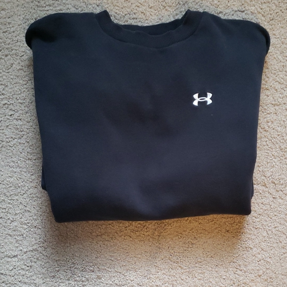 Under Armour Men's Black Crewneck Sweater